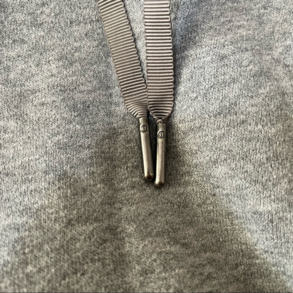 Lululemon Wind Down Pullover B1-6 - image 7